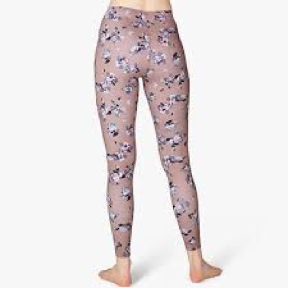 Beyond Yoga Olympus Floral Blush Leggings NWT